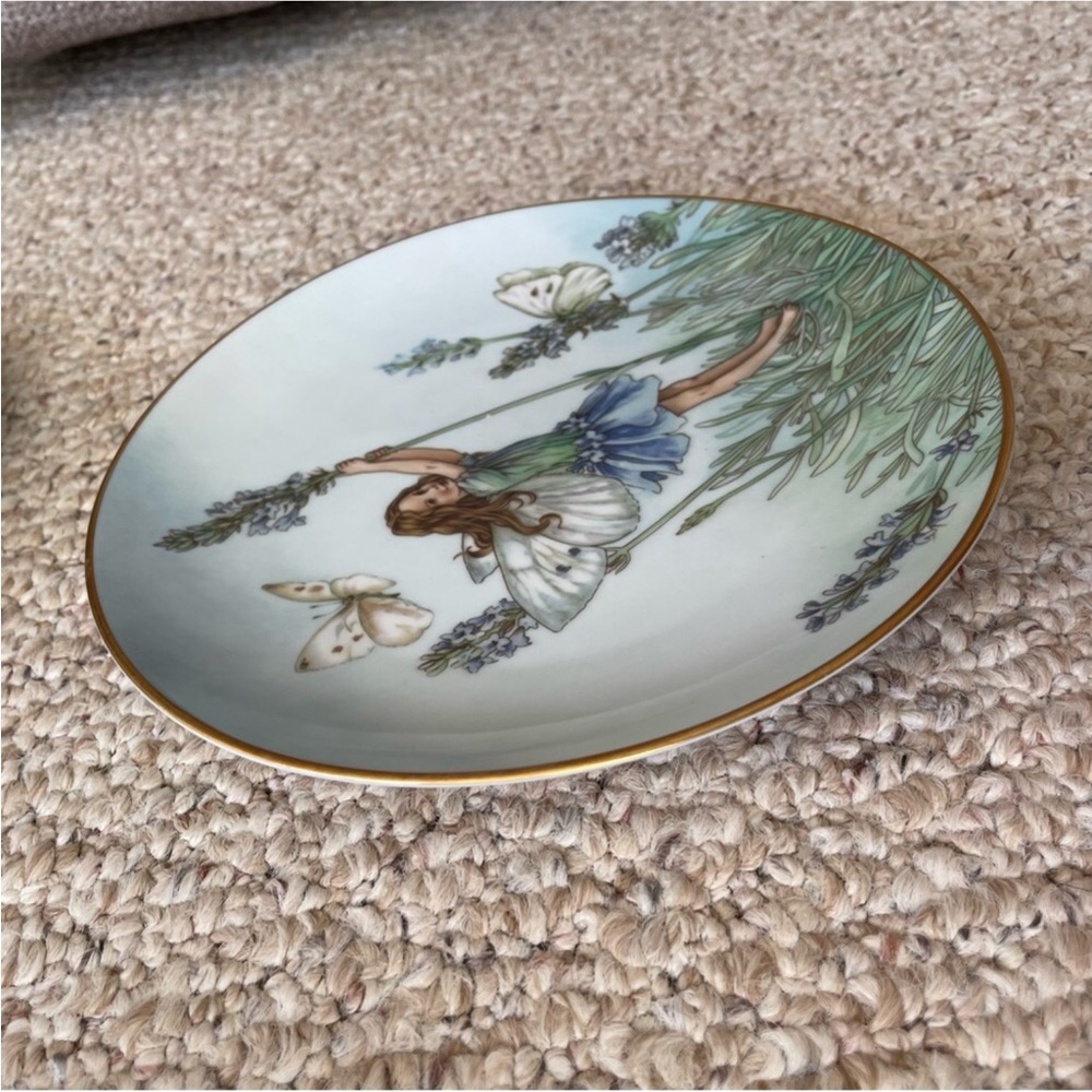 Collectible Lavender Fairy Decorative Plate by Cicely Mary Barker - Picture 4 of 6